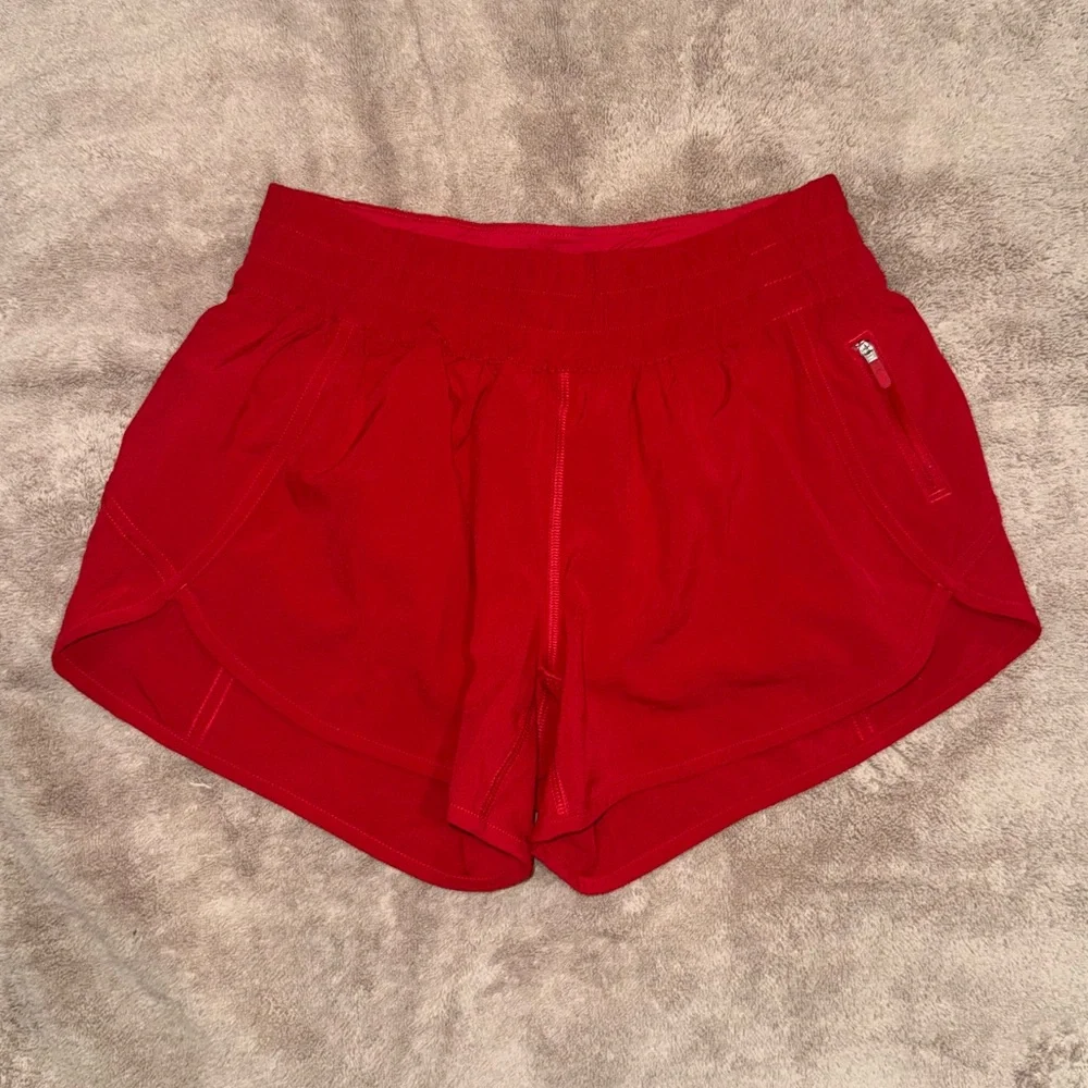 Lululemon Tracker 4” Short